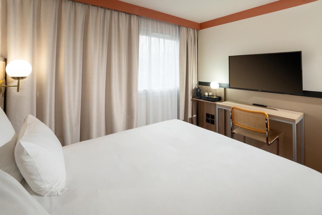 Hotel Sure By Western Memorial Caen